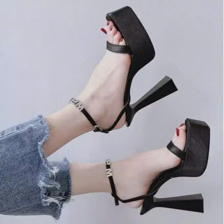 z6356735198340_f2ea7ff5e19a0a76a6c8b6832bcc4fab