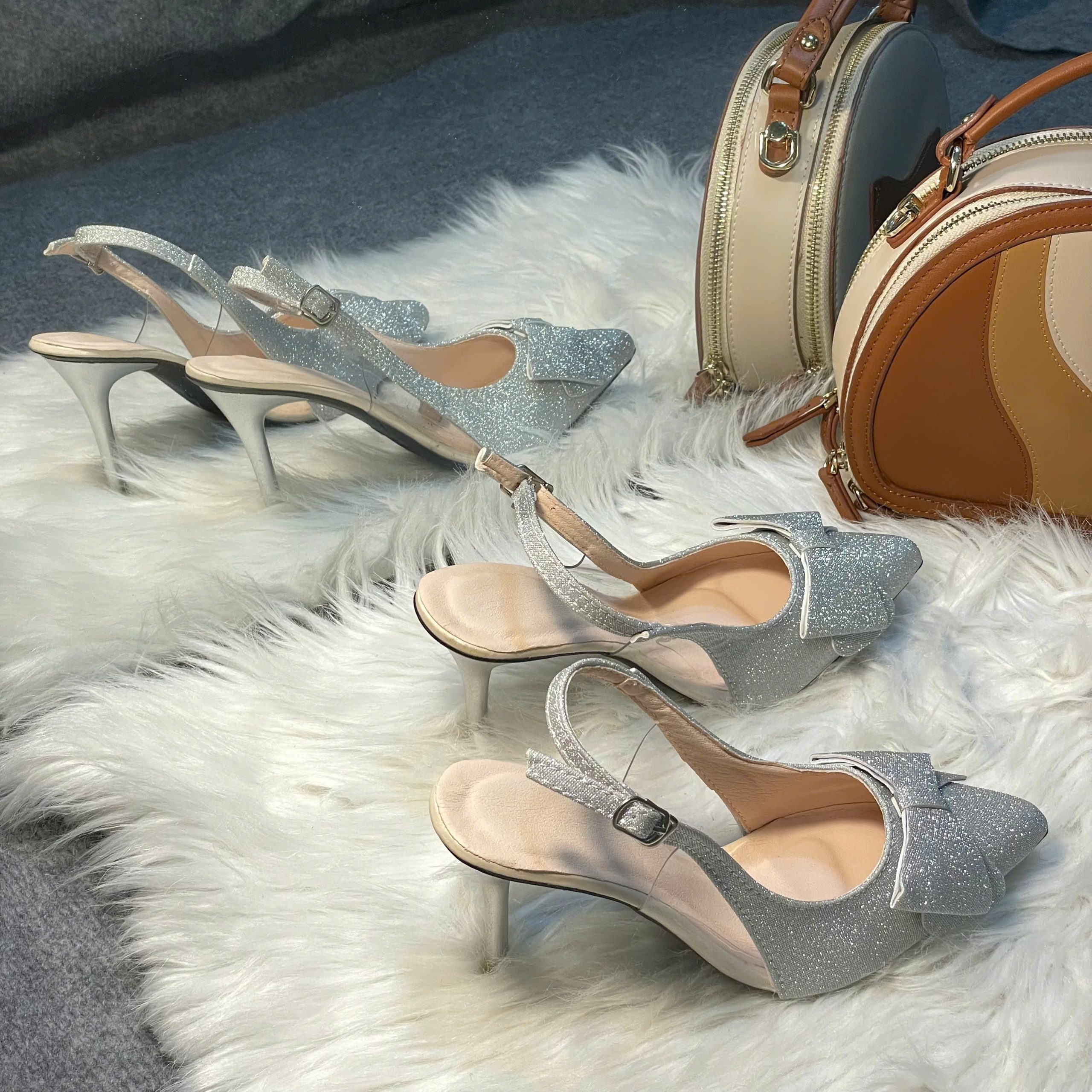 z6899713466331_9b6a48b414864adf90a777ac7d6523bc