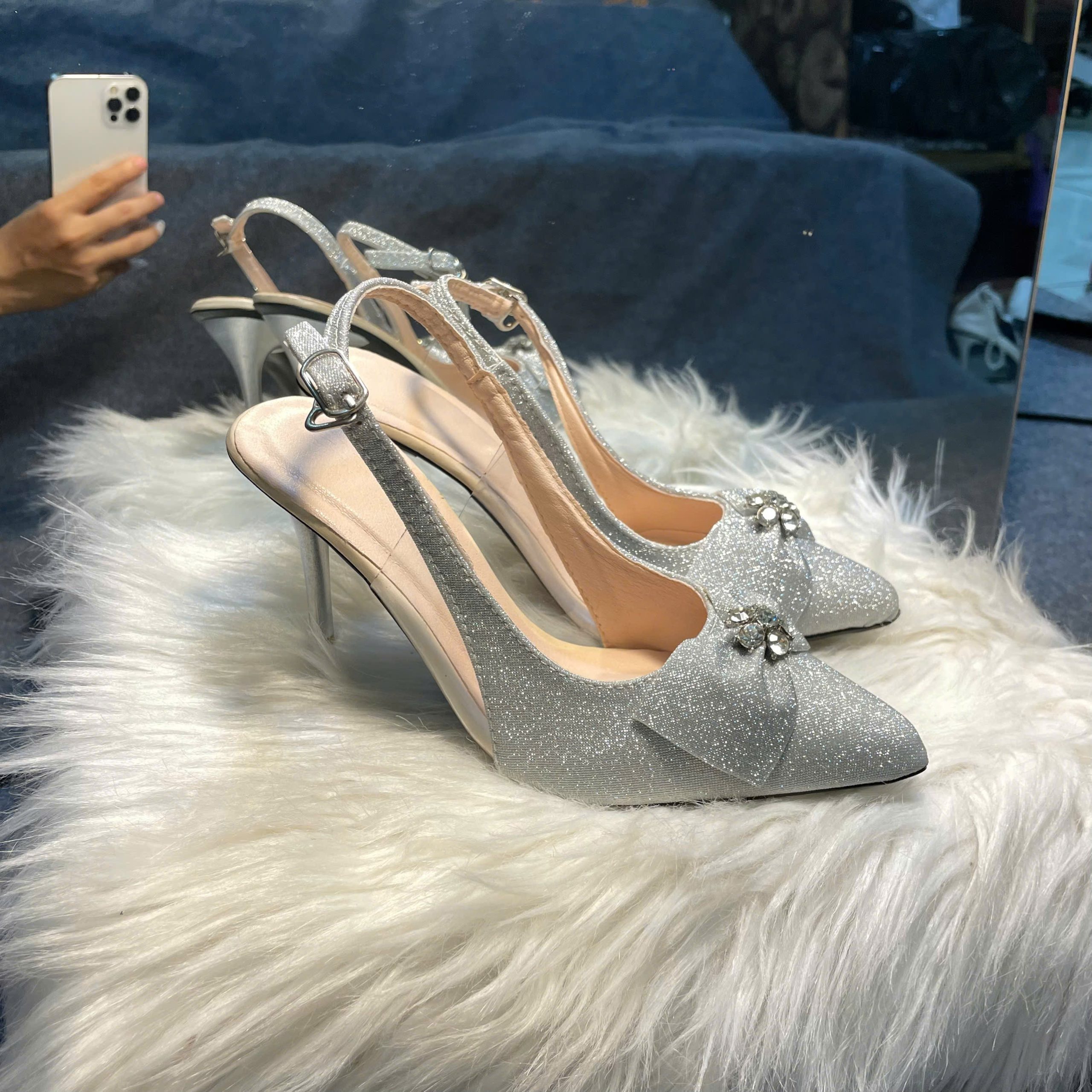 z6899713661582_18c130195414c31e1ff8247f50fb36ed