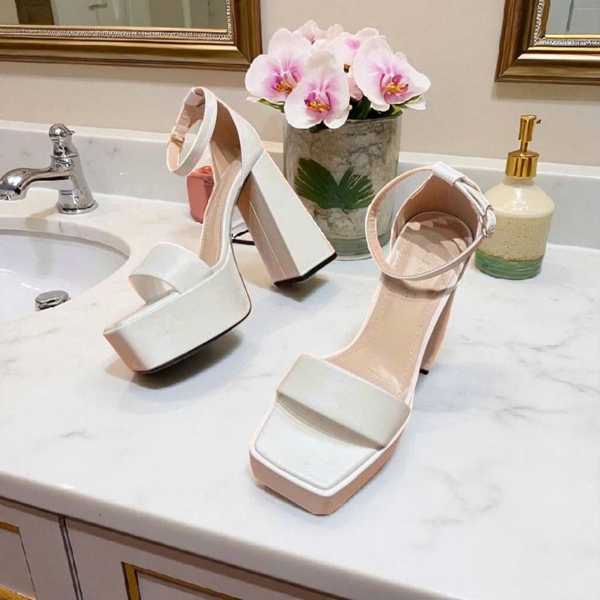 z7052309495511_20dba8303b4aadb6a564063b40f38efc